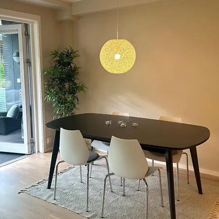 Modern With Sunny Balcony Near Public Transport Lejlighed Oslo